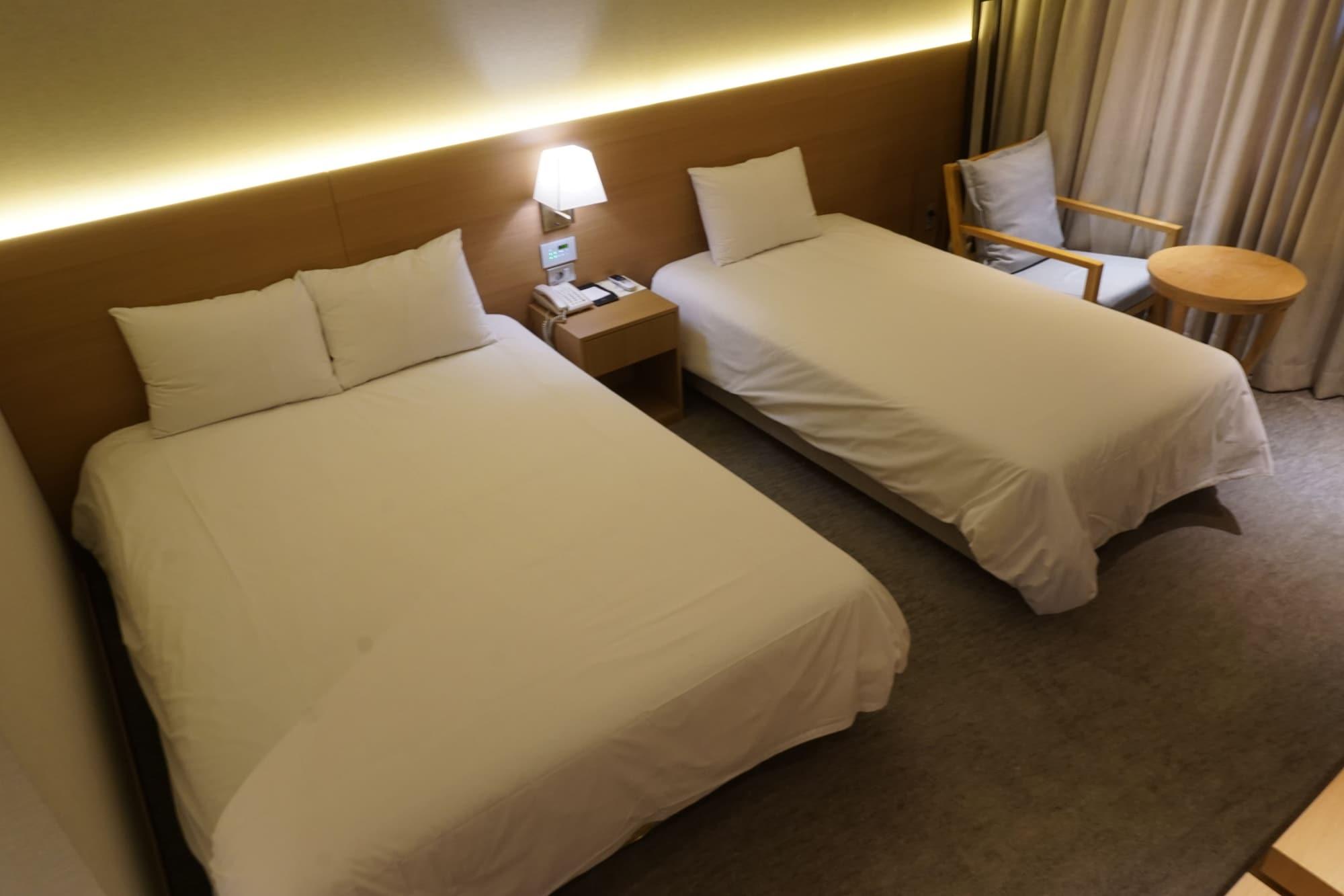 Astar Hotel Чеджу Екстериор снимка