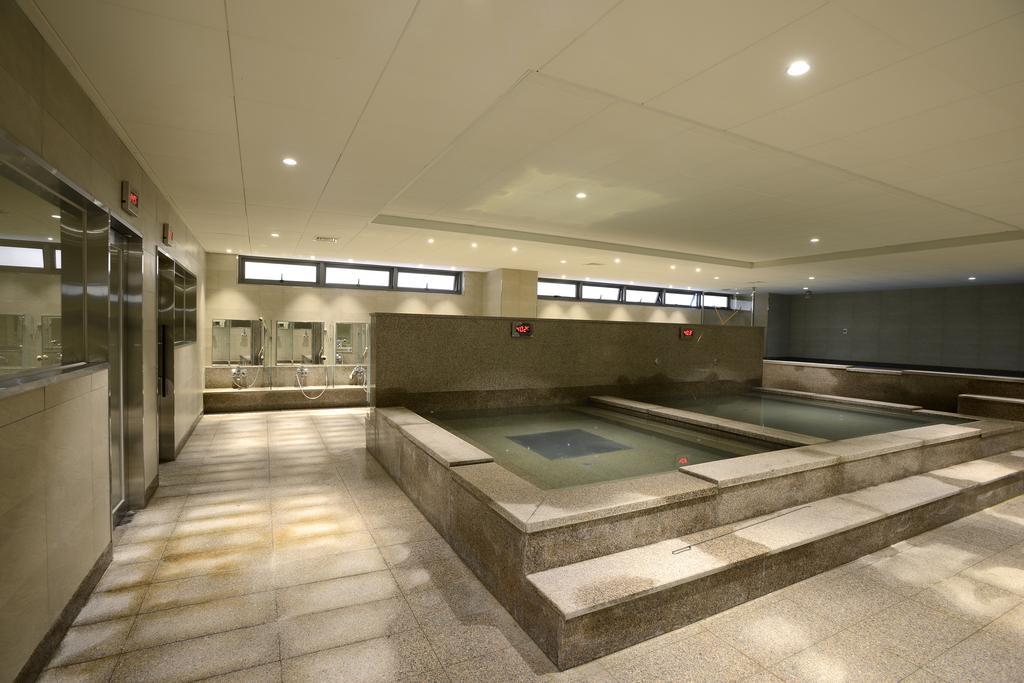 Astar Hotel Чеджу Екстериор снимка