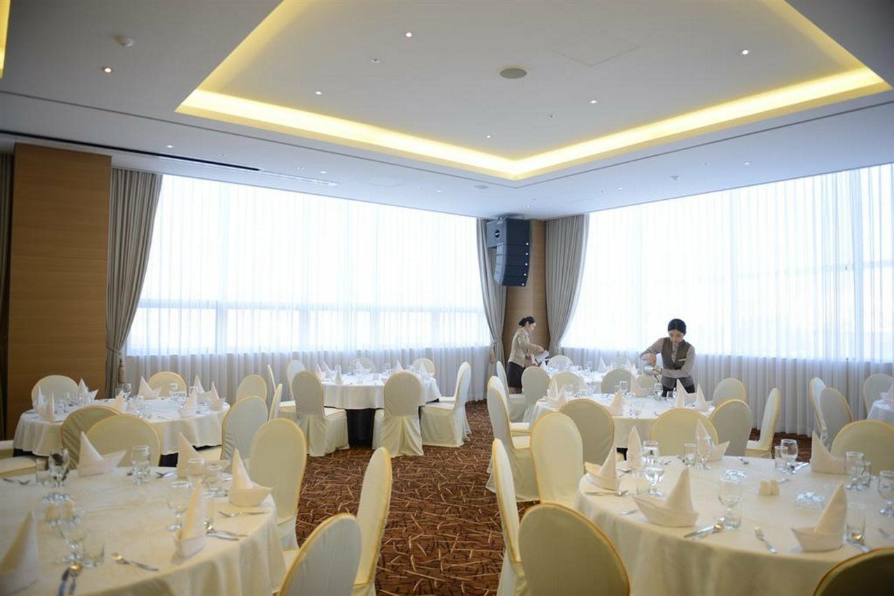 Astar Hotel Чеджу Екстериор снимка